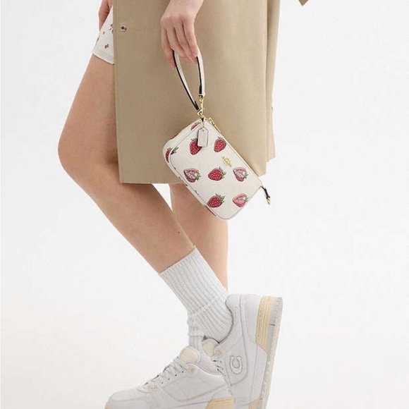 NWT Coach Nolita 19 With Strawberry Print CAL25（Slightly Imperfect Goods） - Picture 11 of 11